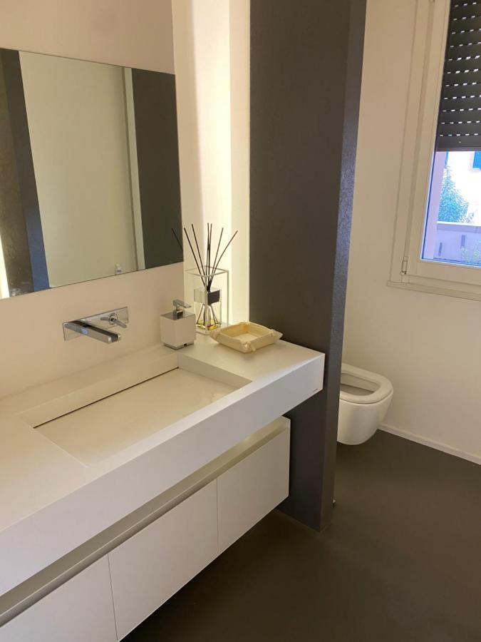 Via Cortirola Luxury Apartment Pesaro Zewnętrze zdjęcie